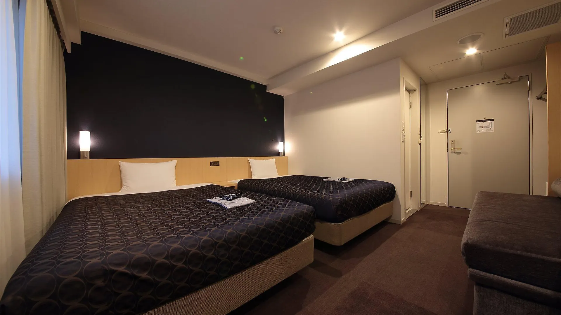 טוקיו Hotel Asia Center Of Japan 3*,